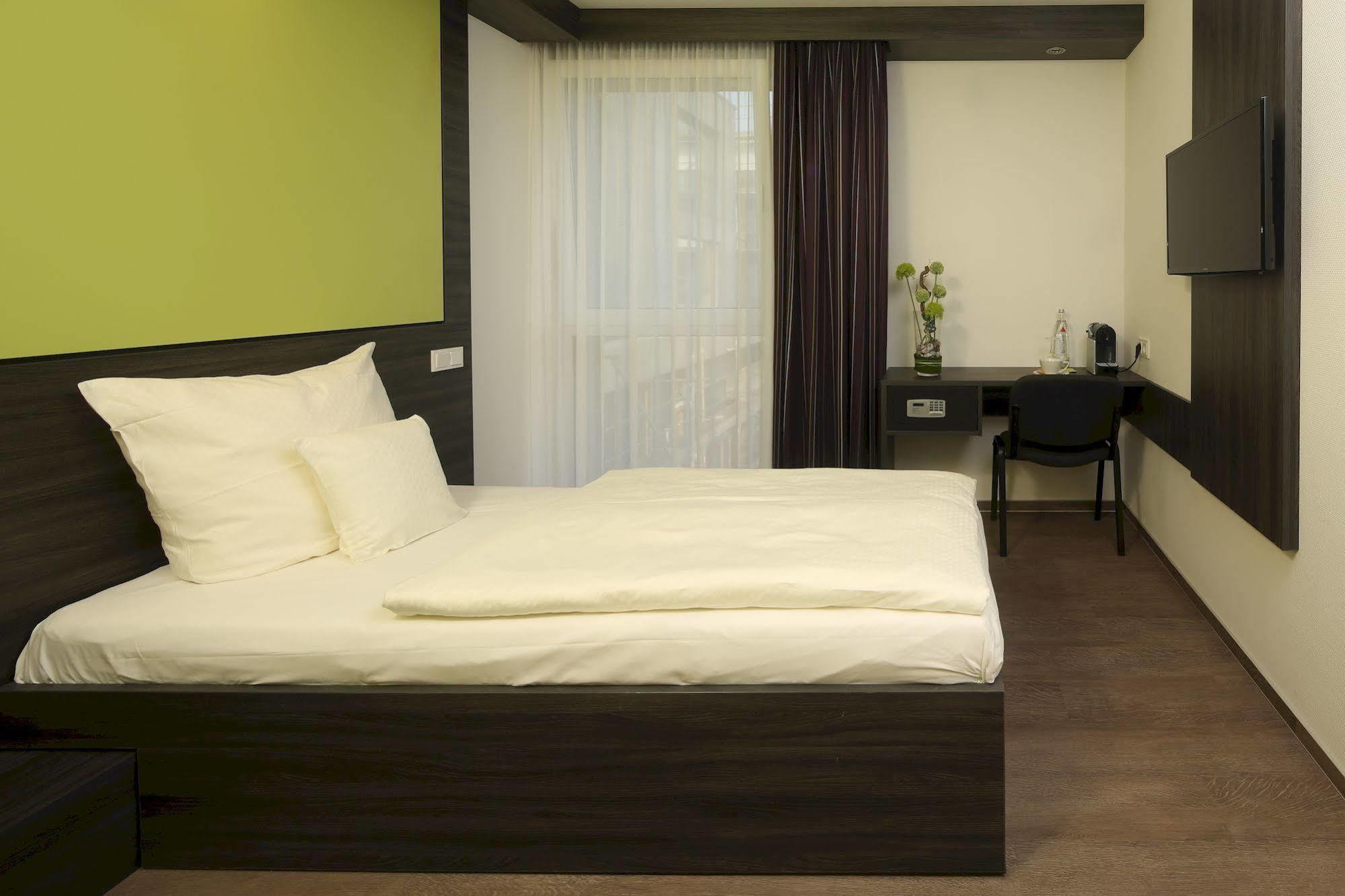 Economy-Hotel Ulm Luaran gambar